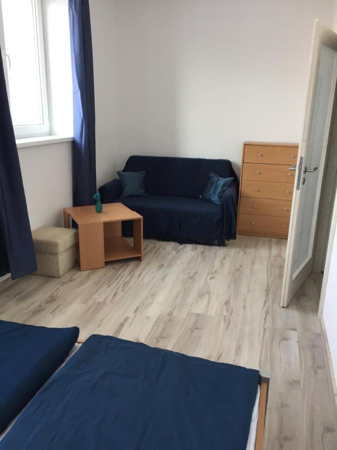 Apartman C.1 Haliganda*** Appartement Liptovský Hrádok Buitenkant foto
