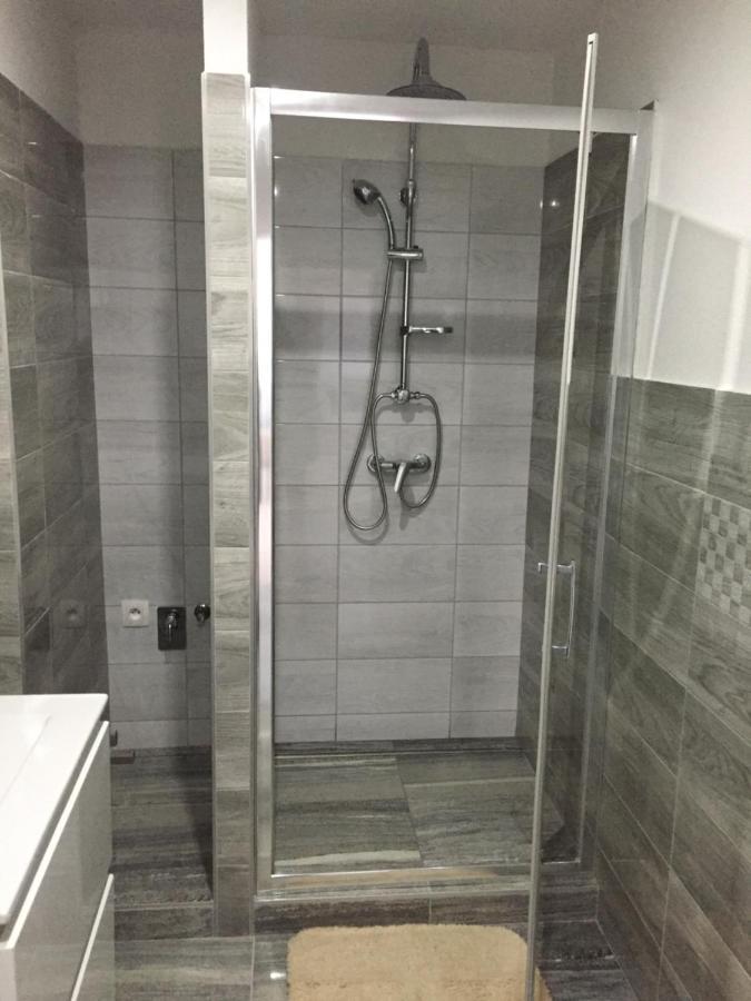 Apartman C.1 Haliganda*** Appartement Liptovský Hrádok Buitenkant foto